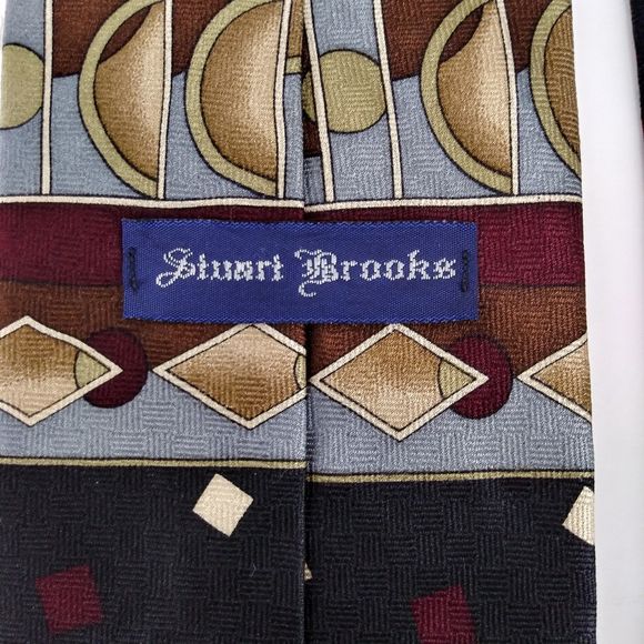 Stuart Brooks Mens Necktie 100% Silk Black Red Geometric Tie - 57.50" x 3.75" - Picture 5 of 6